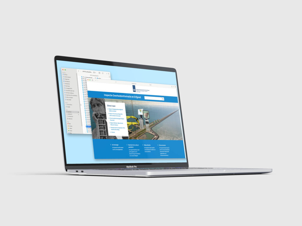 Mockup von einem Laptop mit der Website auf der das Collagedesign zu sehen ist. &copy; Sophie Wurnig